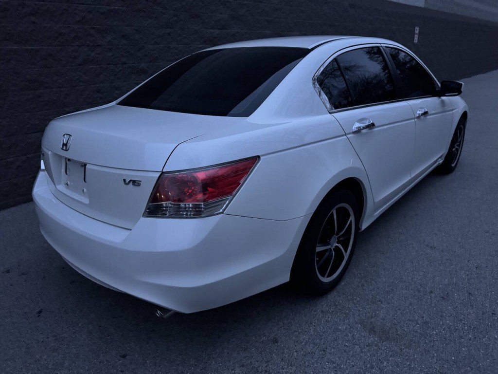 2009 Honda Accord Image 5