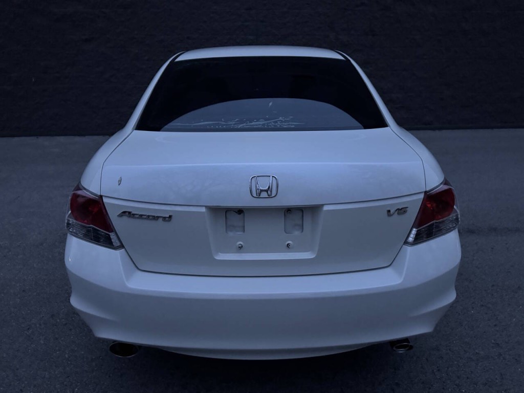 2009 Honda Accord Image 8