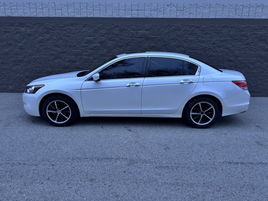 2009 Honda Accord Image 15