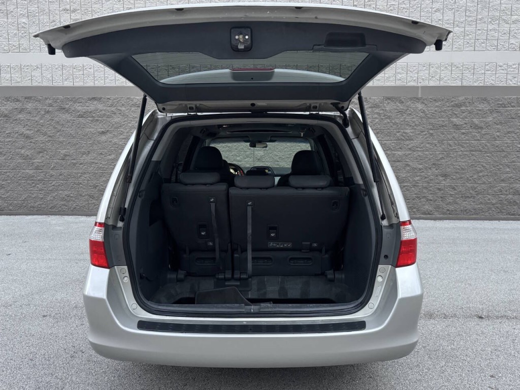 2006 Honda Odyssey Image 11