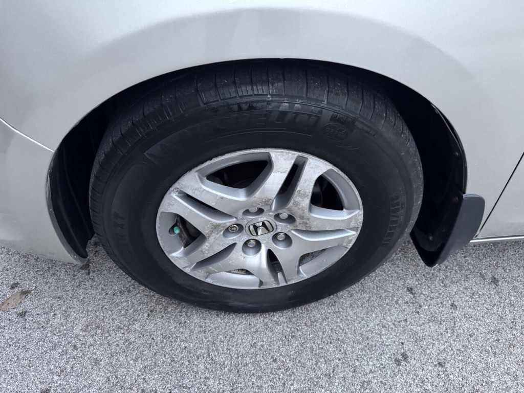2006 Honda Odyssey Image 12