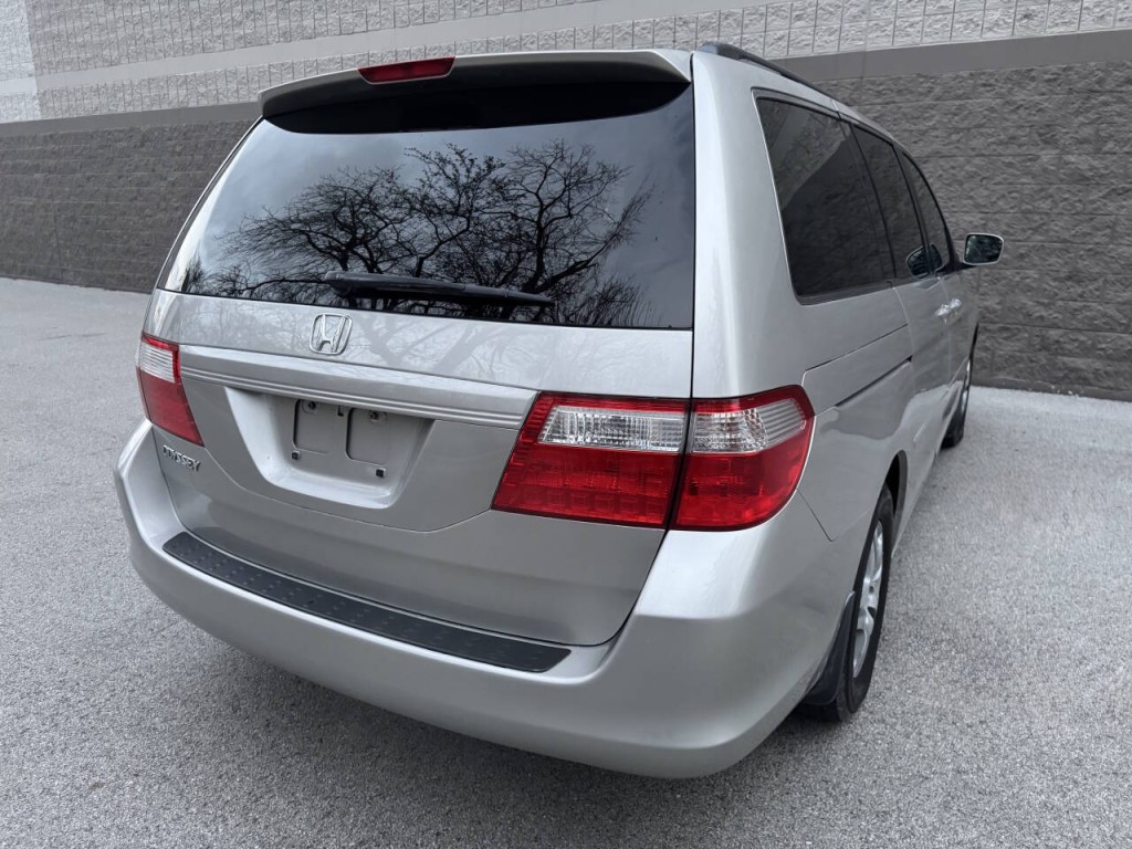 2006 Honda Odyssey Image 13