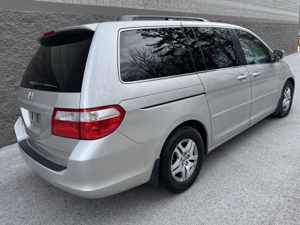 2006 Honda Odyssey Image 16