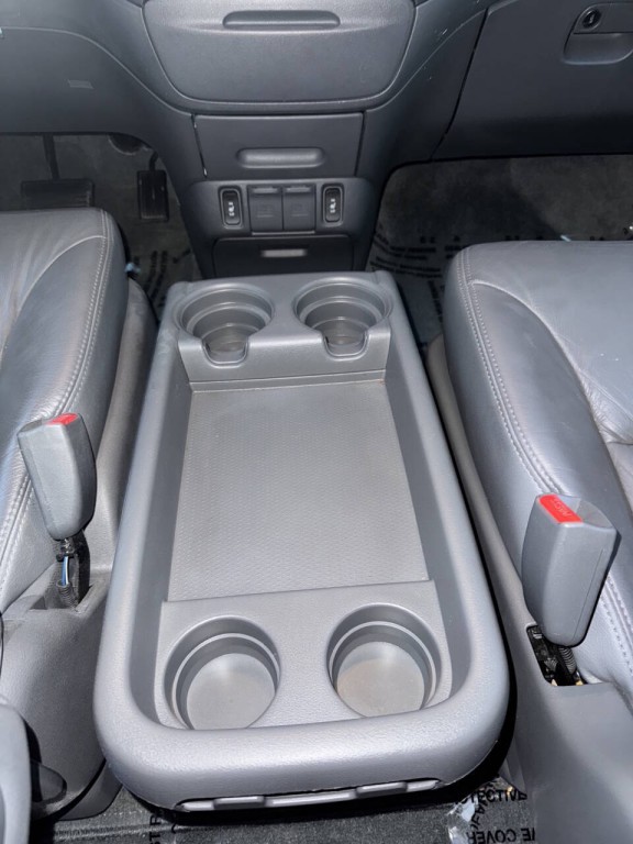 2006 Honda Odyssey Image 28