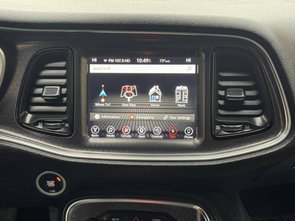 2017 Dodge Challenger Image 26