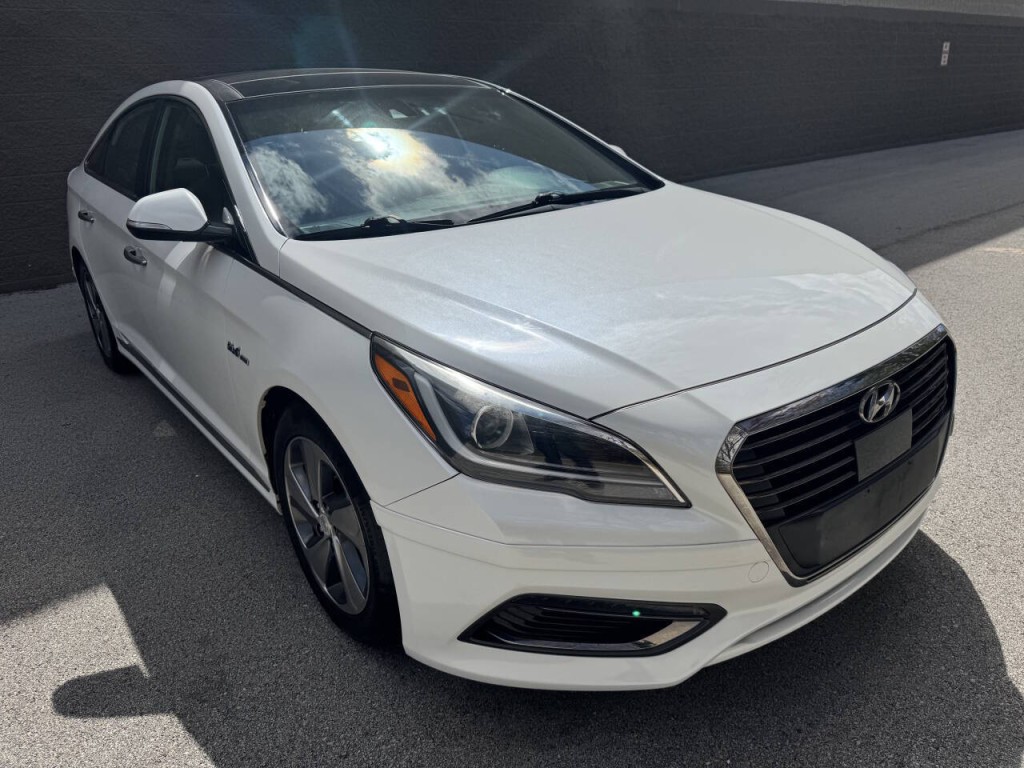 2016 Hyundai Sonata Image 6
