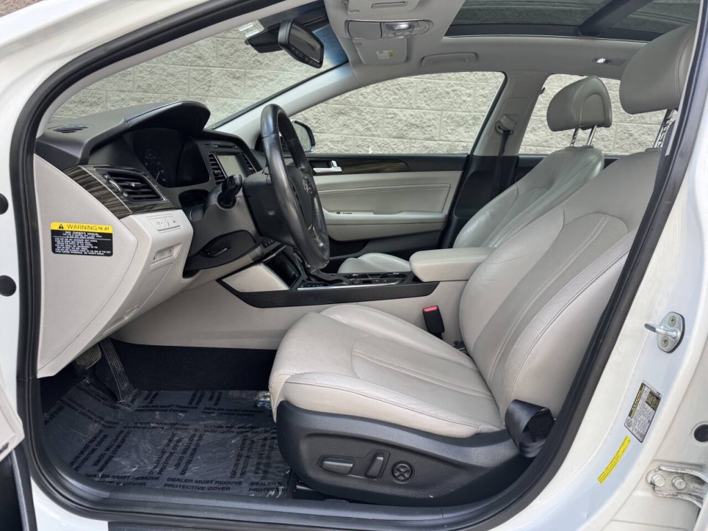 2016 Hyundai Sonata Image 21