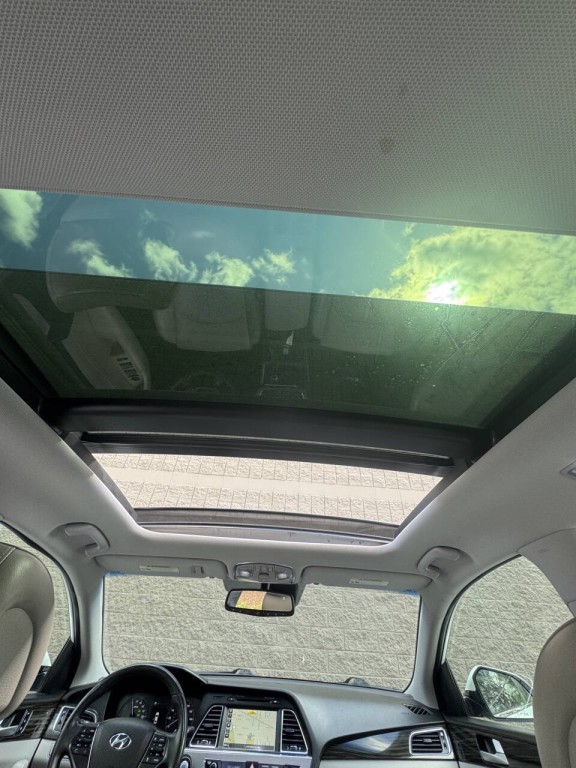 2016 Hyundai Sonata Image 27