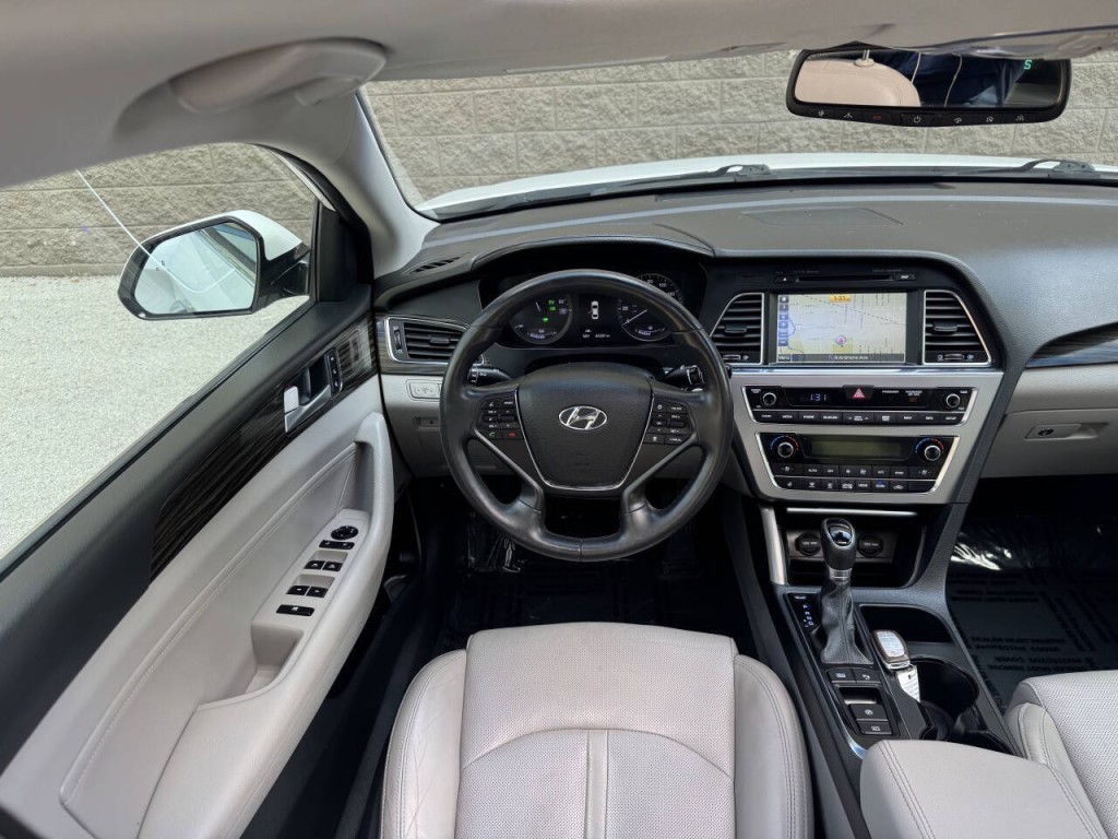 2016 Hyundai Sonata Image 33