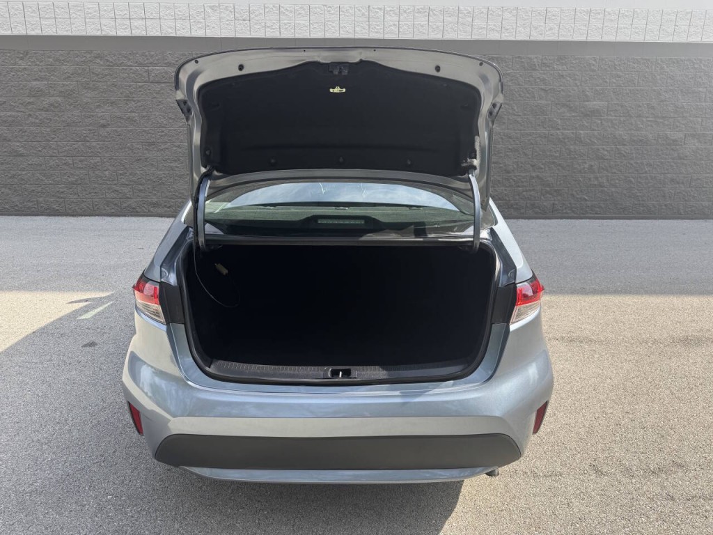 2021 Toyota Corolla Image 12