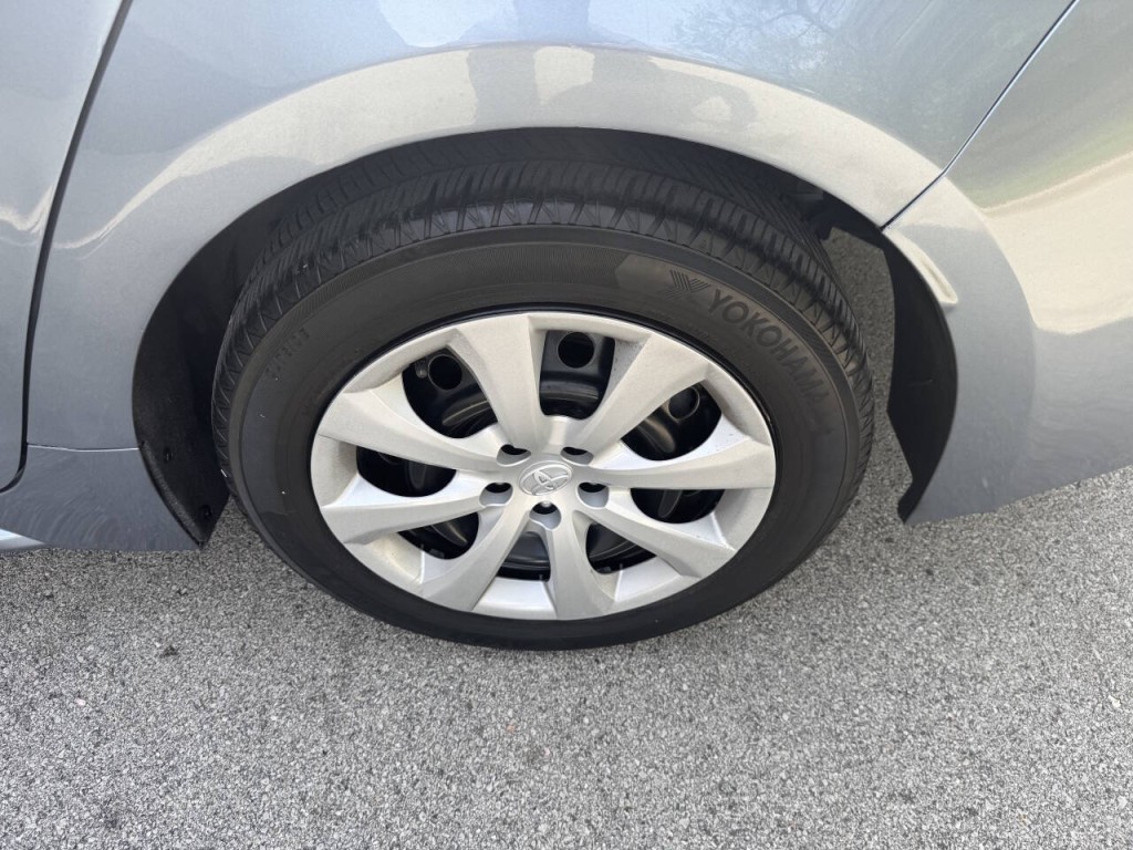 2021 Toyota Corolla Image 16