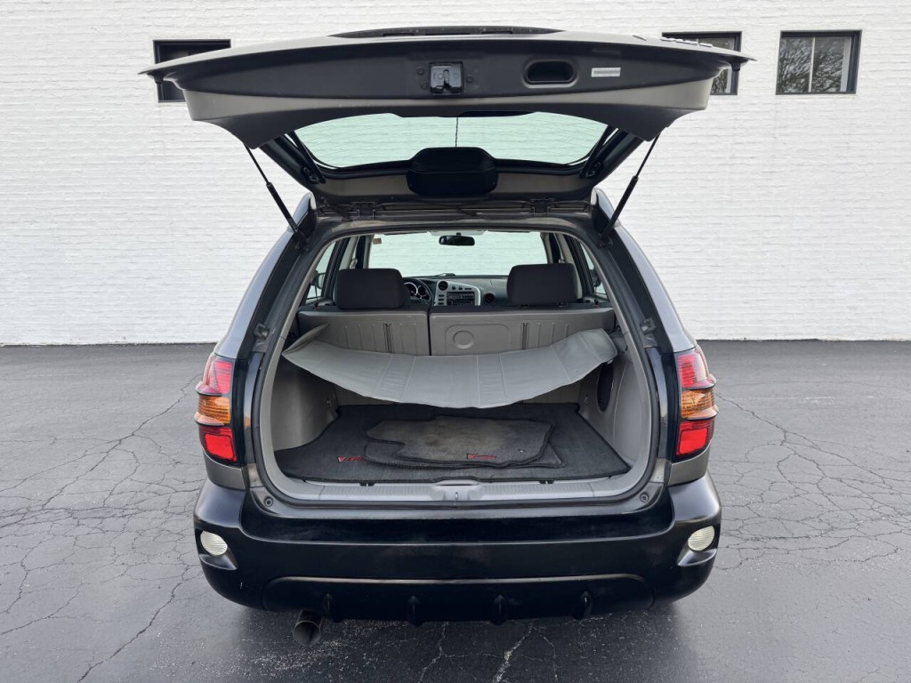 2006 Pontiac Vibe Image 10