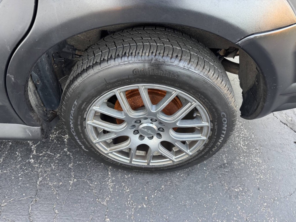 2006 Pontiac Vibe Image 16