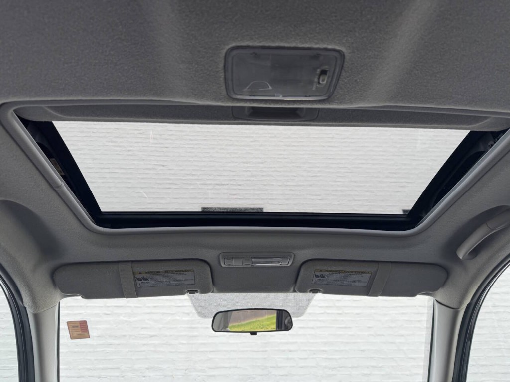 2006 Pontiac Vibe Image 21