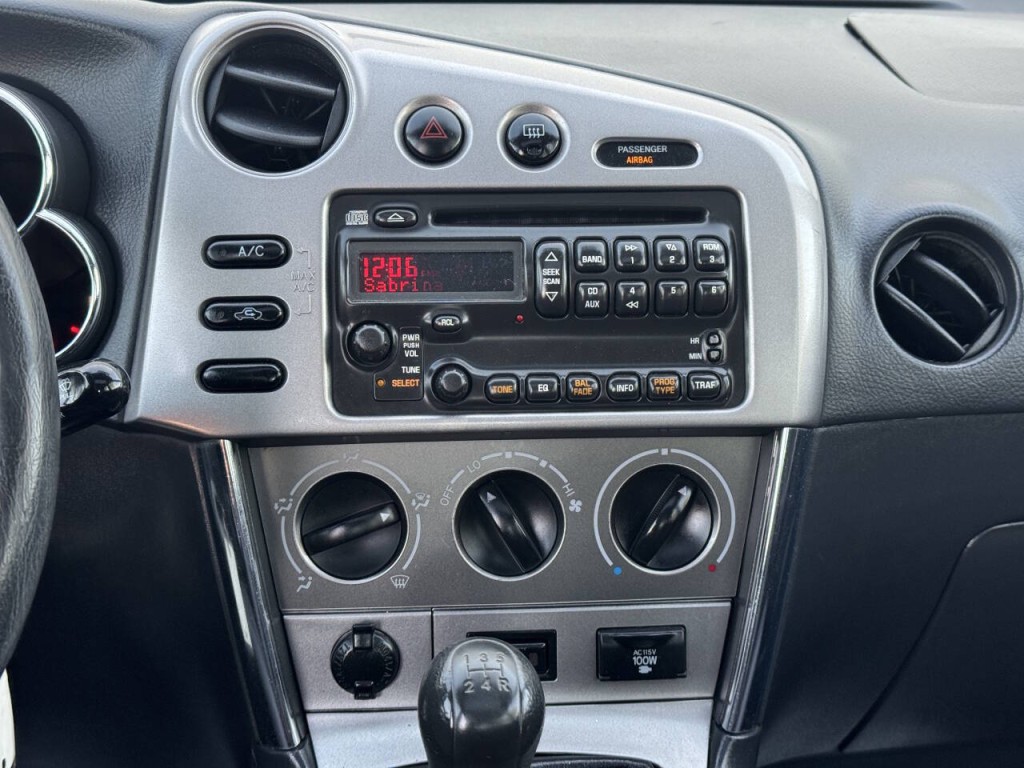 2006 Pontiac Vibe Image 22
