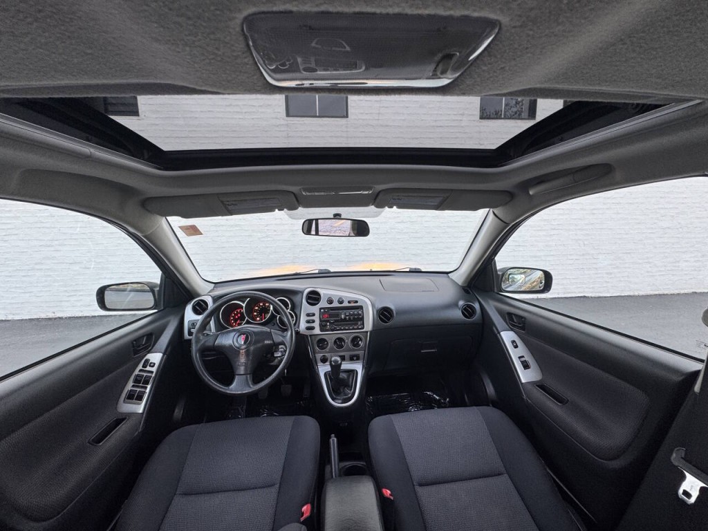 2006 Pontiac Vibe Image 24