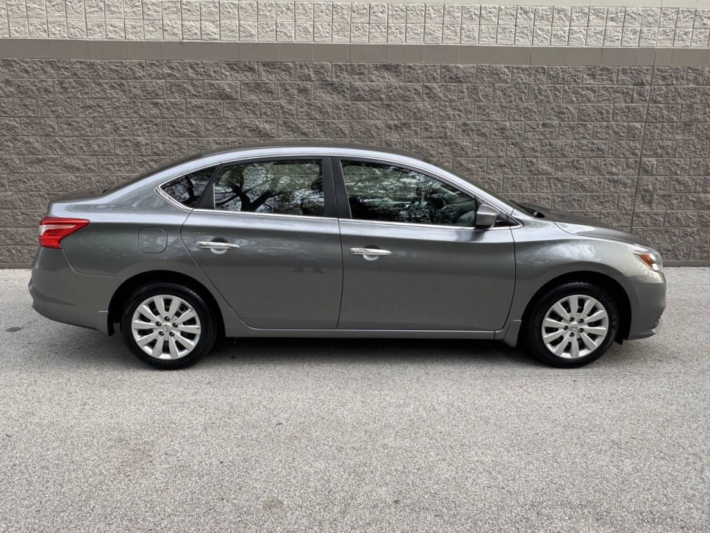 2018 Nissan Sentra Image 10