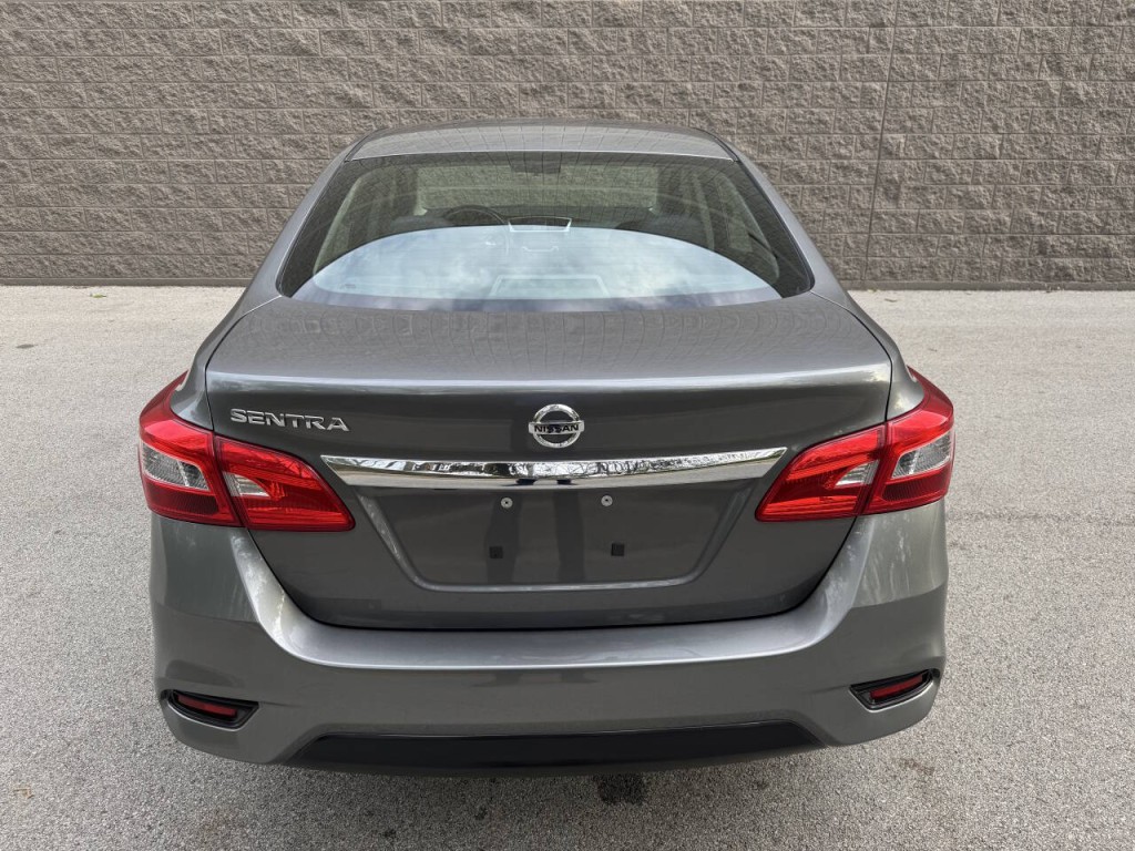2018 Nissan Sentra Image 11