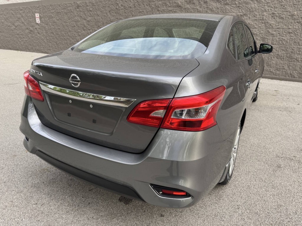 2018 Nissan Sentra Image 13