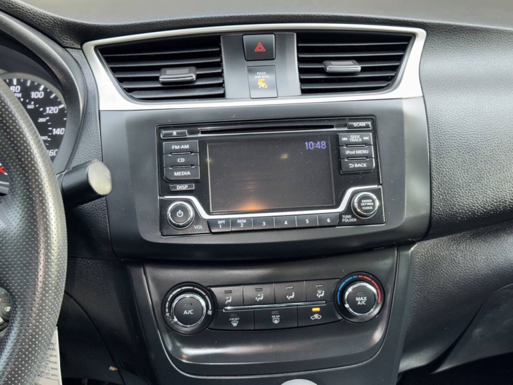 2018 Nissan Sentra Image 25