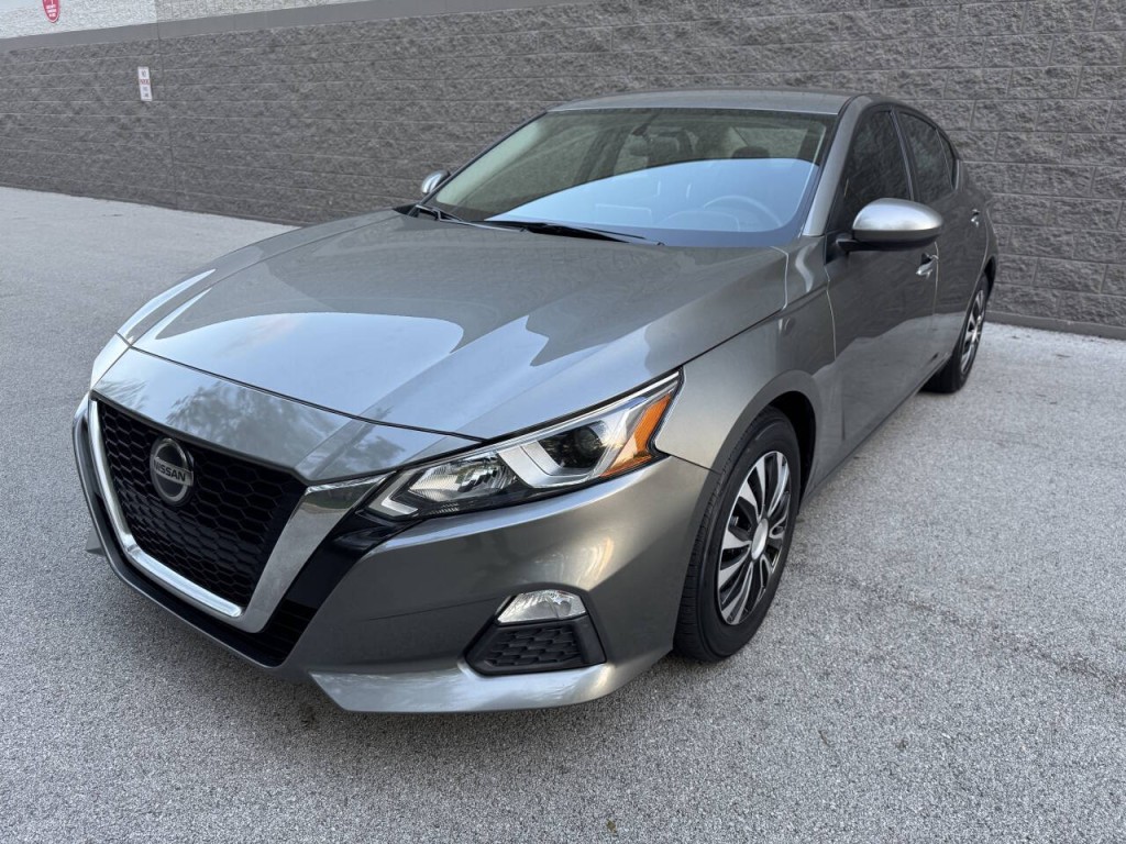 2020 Nissan Altima Image 4
