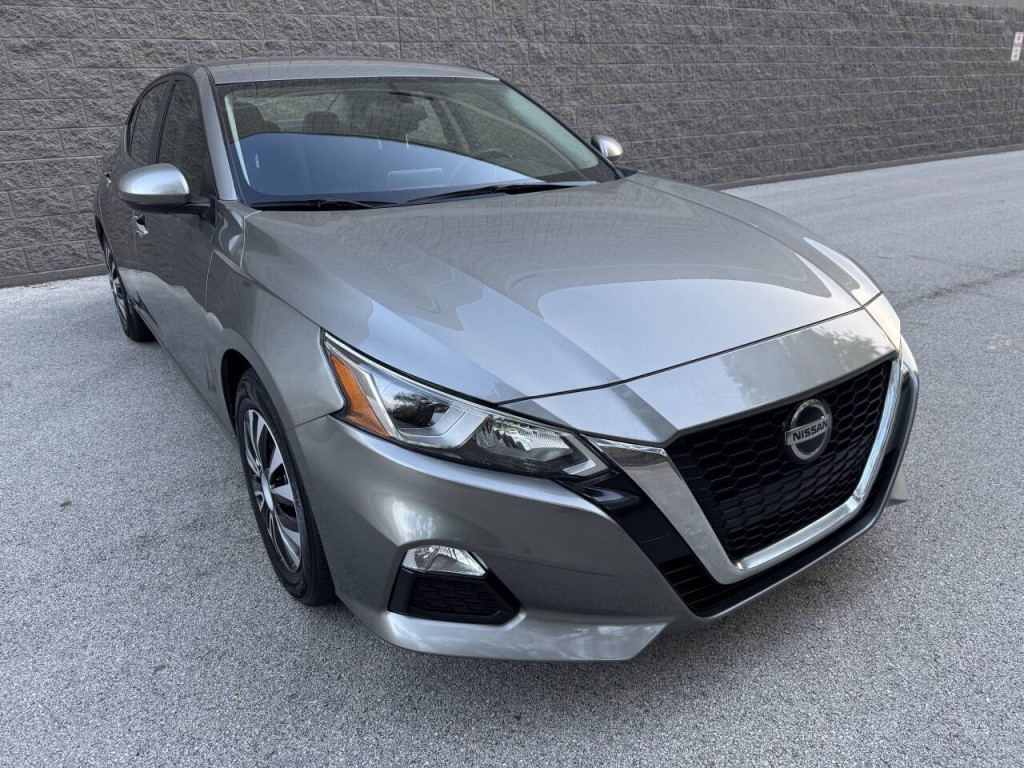 2020 Nissan Altima Image 6