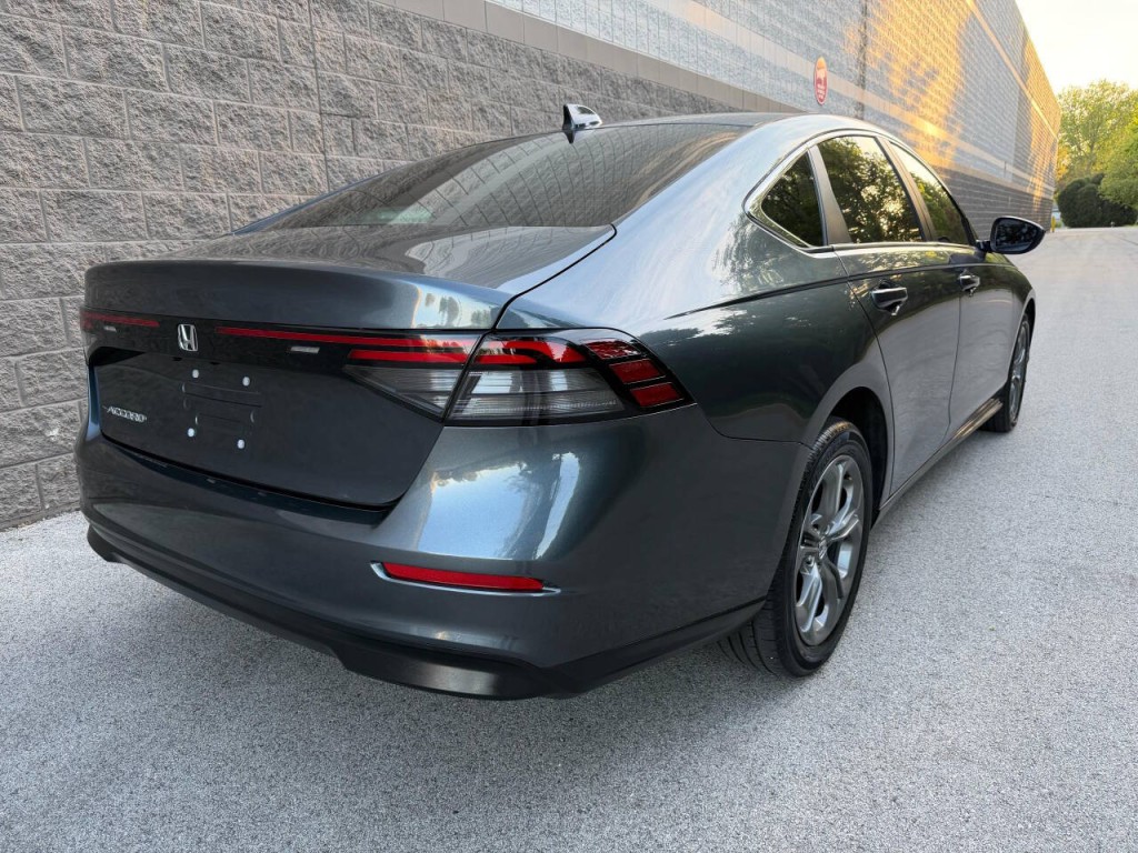 2024 Honda Accord Image 6