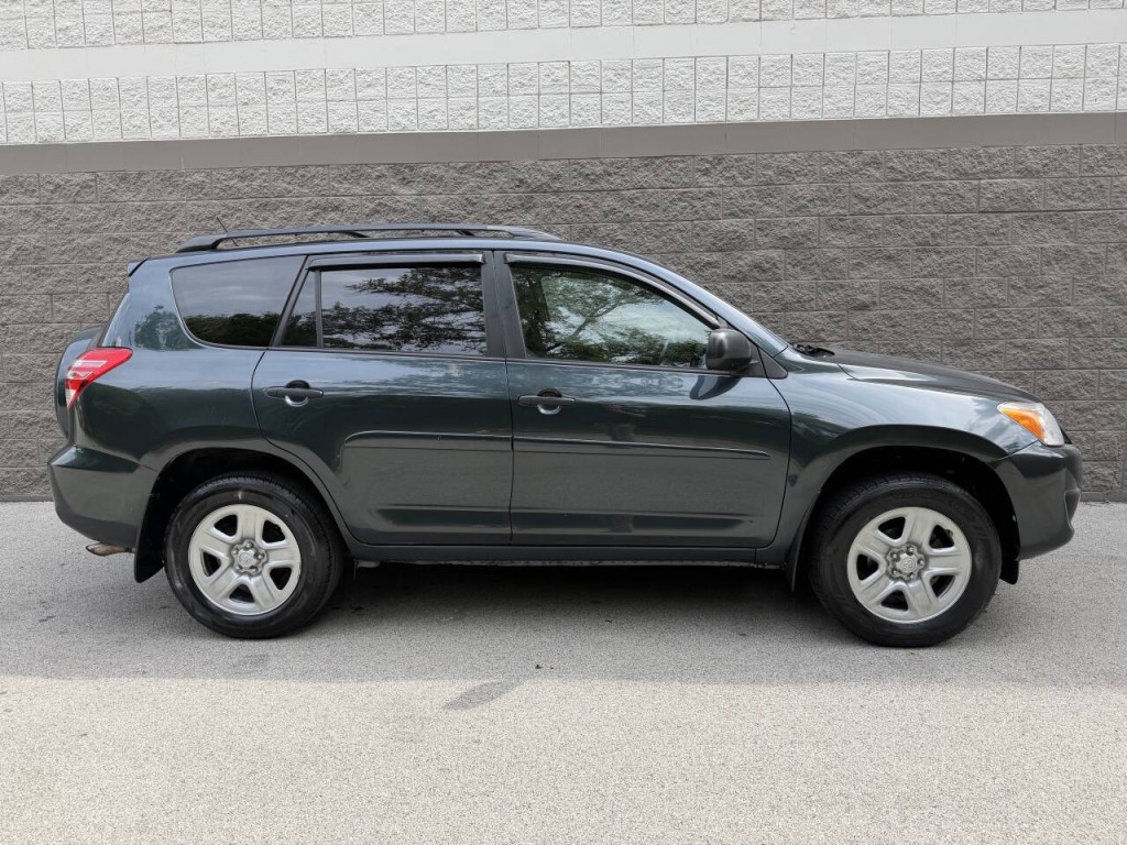 2011 Toyota Rav4 Image 12