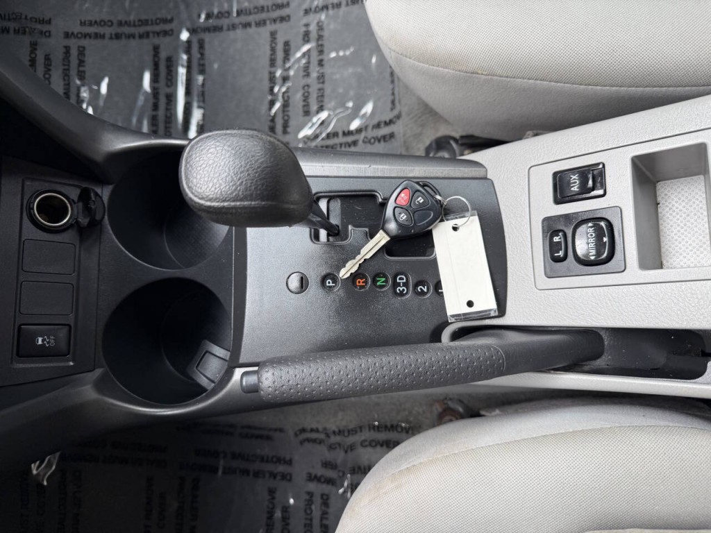 2011 Toyota Rav4 Image 18