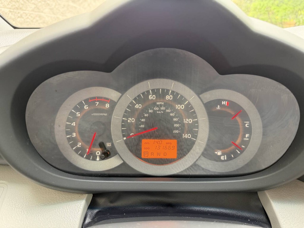 2011 Toyota Rav4 Image 20