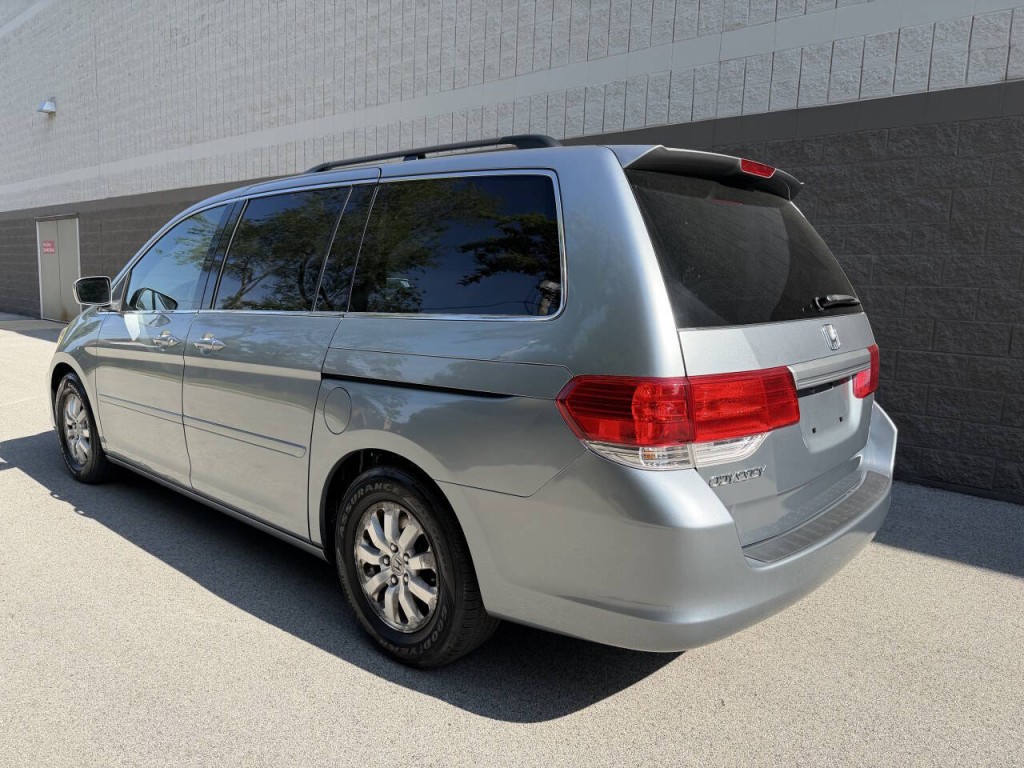 2008 Honda Odyssey Image 3