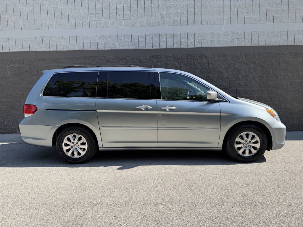 2008 Honda Odyssey Image 8