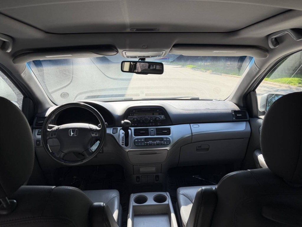 2008 Honda Odyssey Image 17