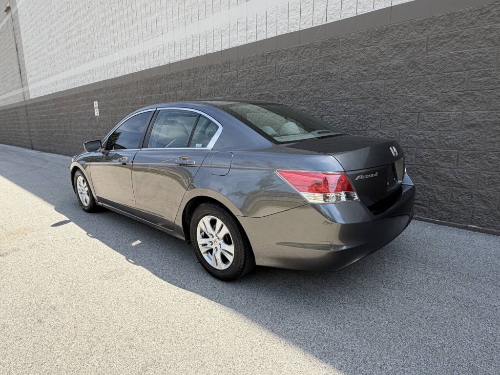 2008 Honda Accord Image 3