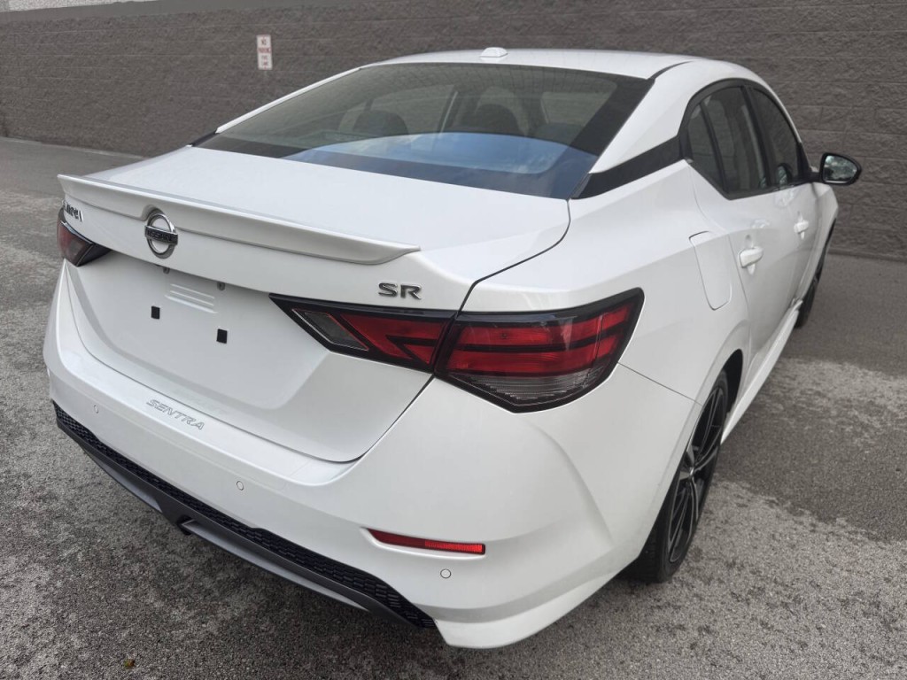 2021 Nissan Sentra Image 12