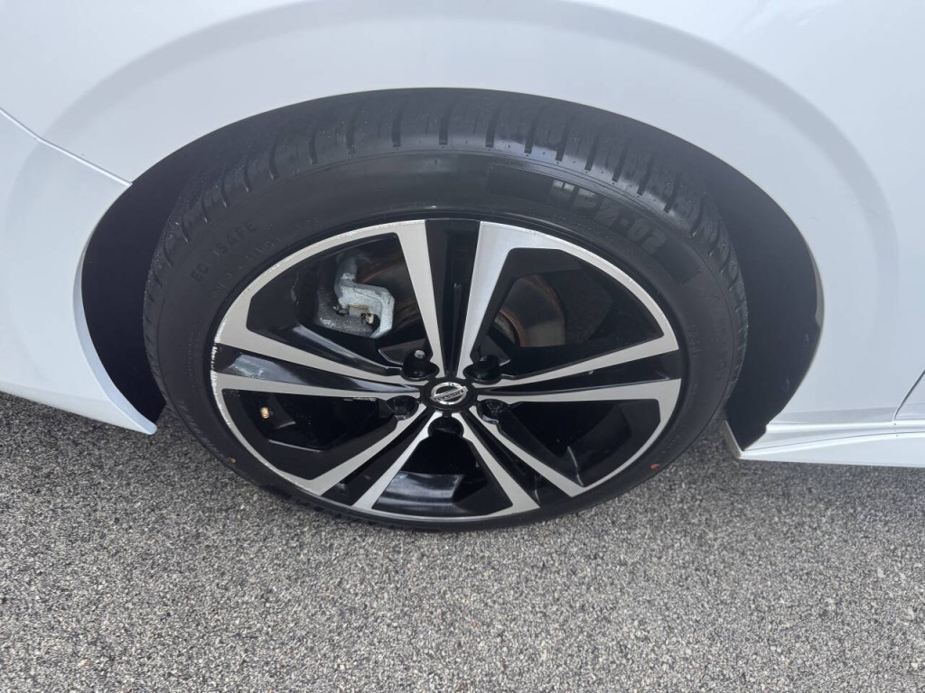 2021 Nissan Sentra Image 15