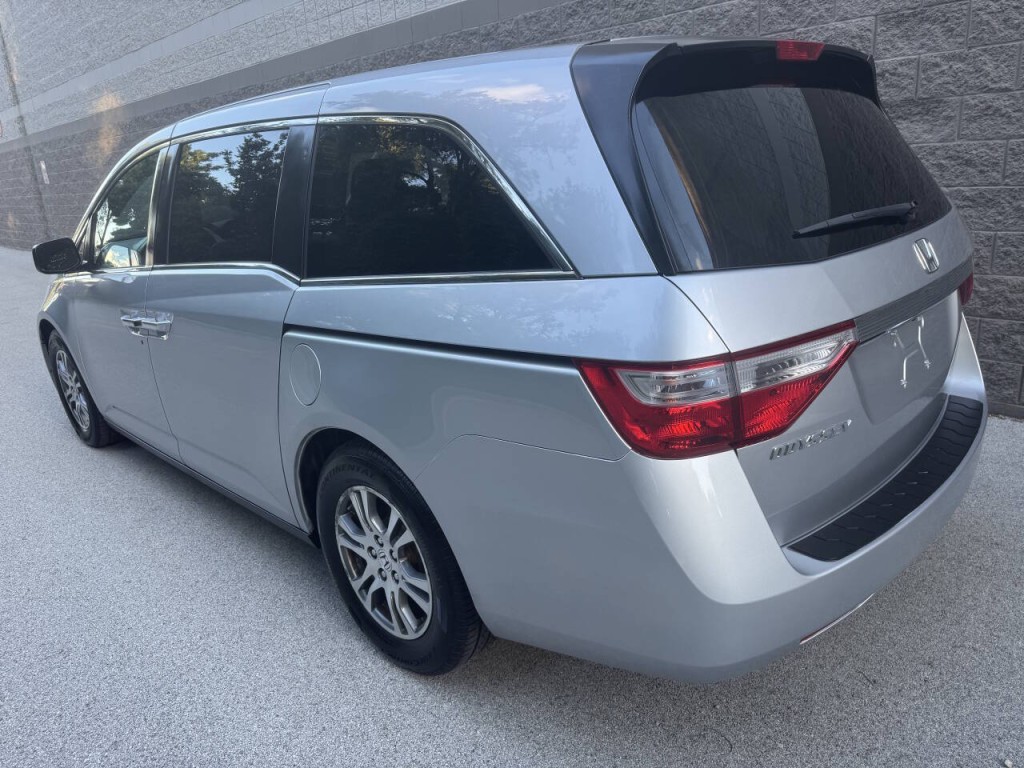 2013 Honda Odyssey Image 3