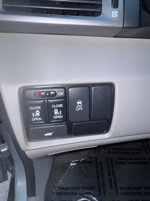 2013 Honda Odyssey Image 22