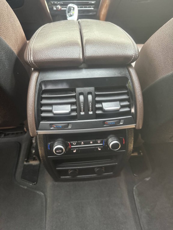 2017 BMW X5 Image 35
