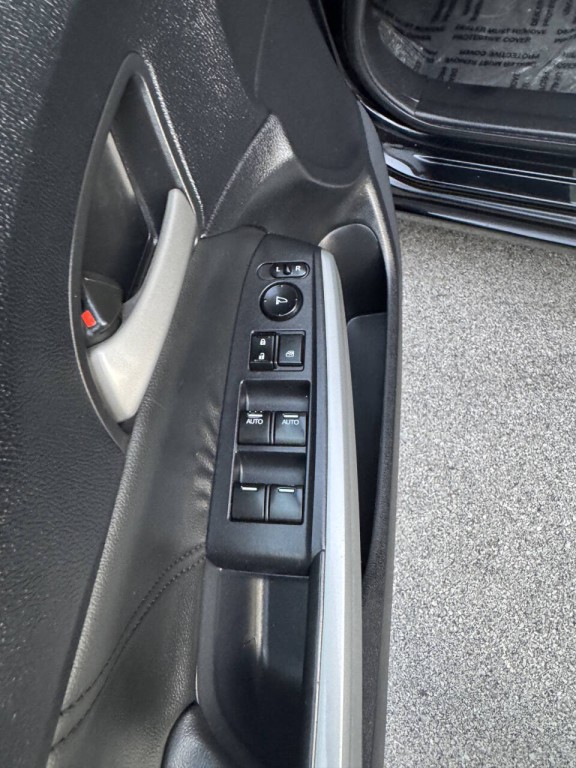 2010 Honda Accord Image 25