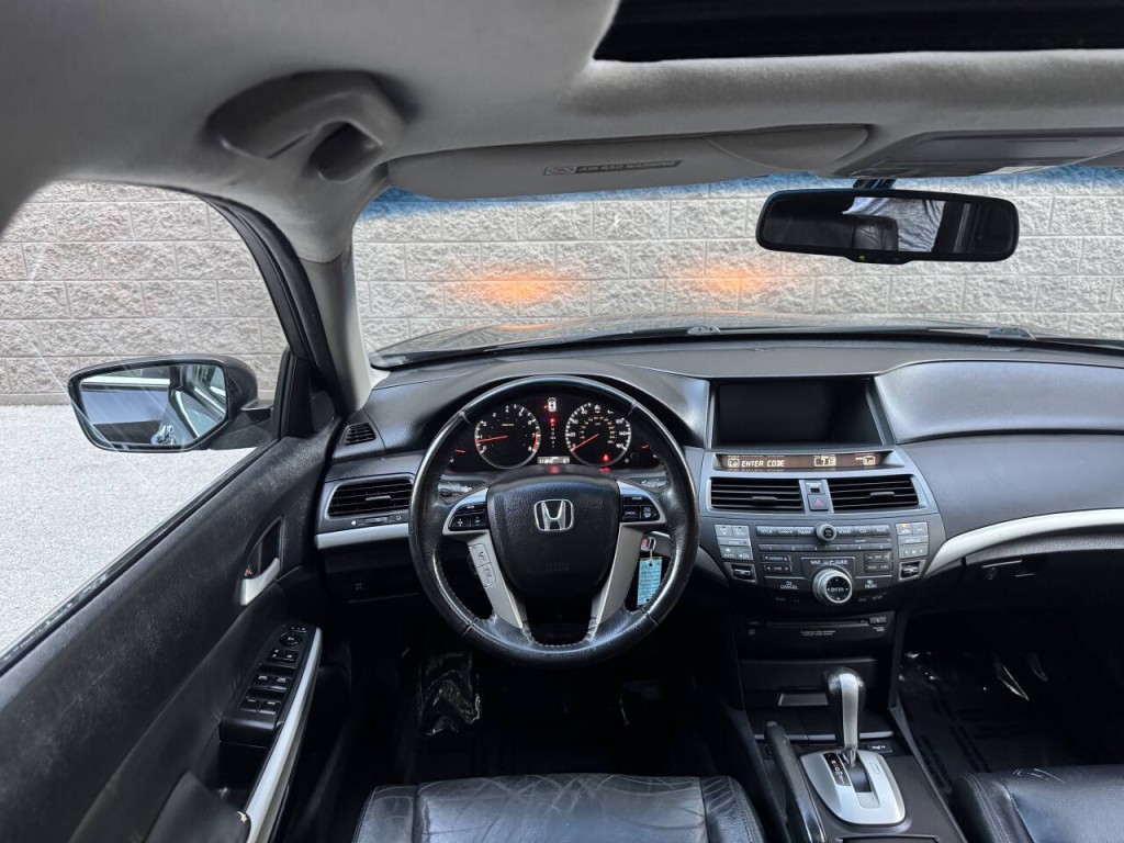 2010 Honda Accord Image 35