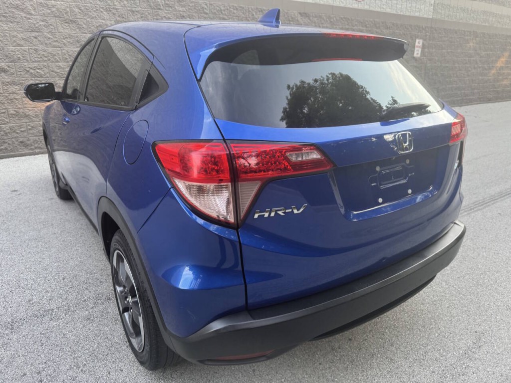 2018 Honda HR-V Image 2