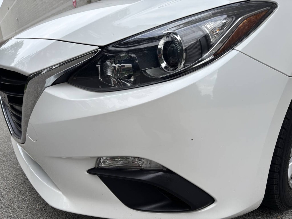 2016 Mazda Mazda3 Image 10