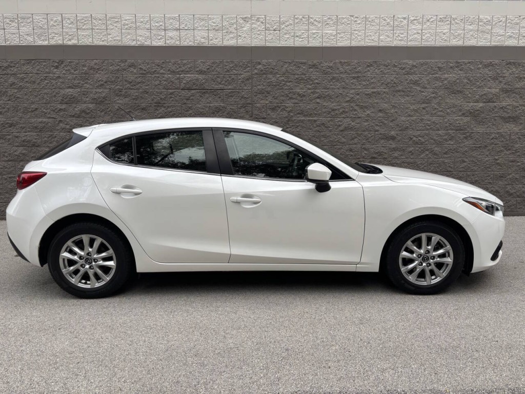 2016 Mazda Mazda3 Image 12