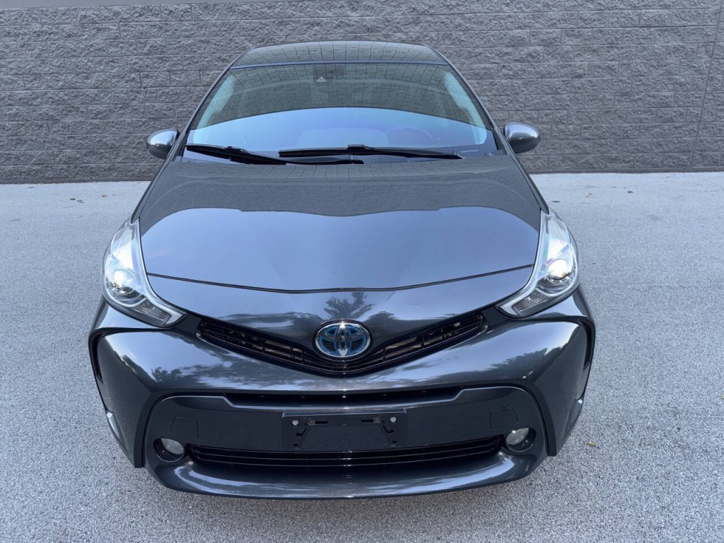2015 Toyota Prius Image 5