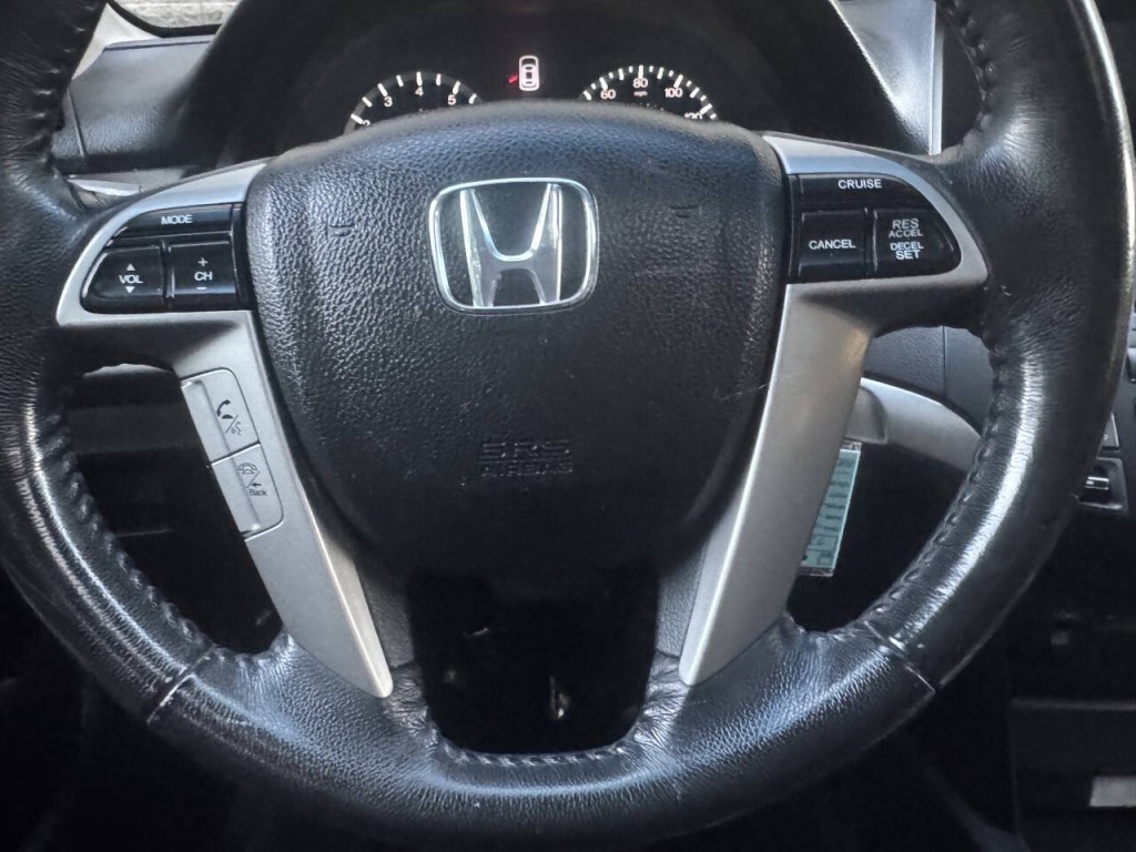 2015 Toyota Prius Image 22