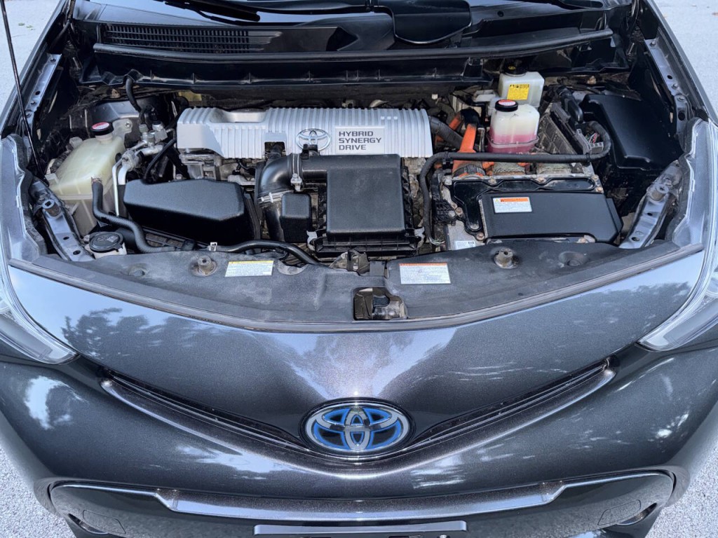 2015 Toyota Prius Image 31