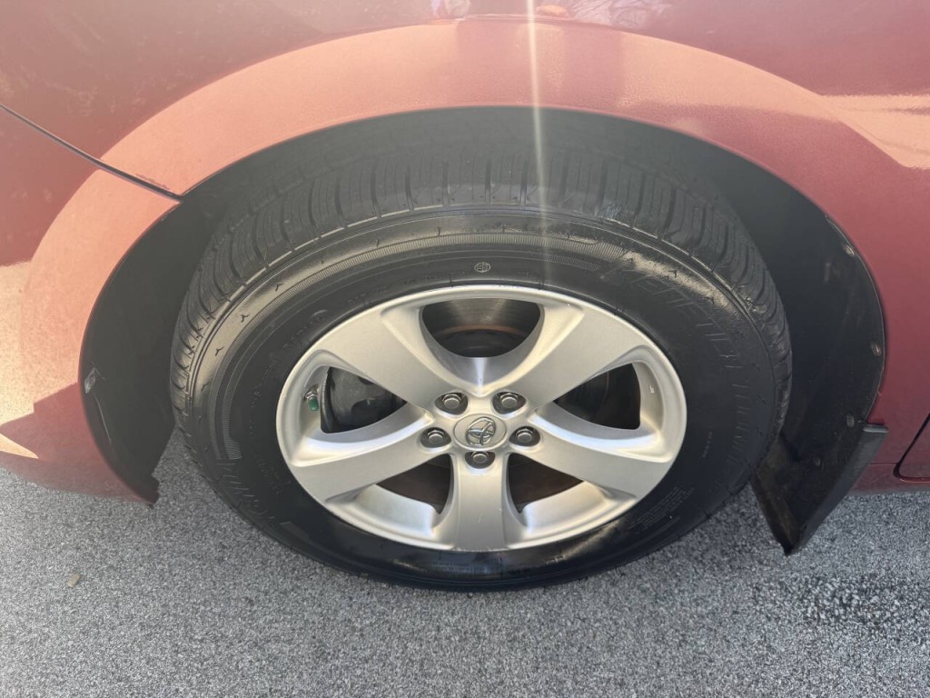 2013 Toyota Sienna Image 23