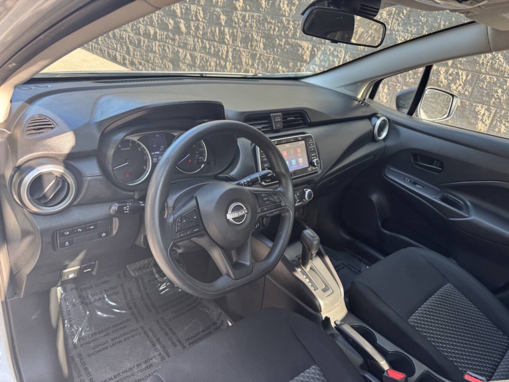 2023 Nissan Versa Image 20