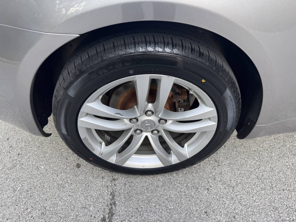 2009 INFINITI G37 Image 23